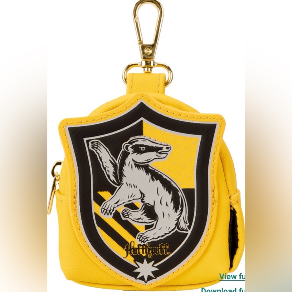 NWT Loungefly Harry Potter Hufflepuff house pet treat bag